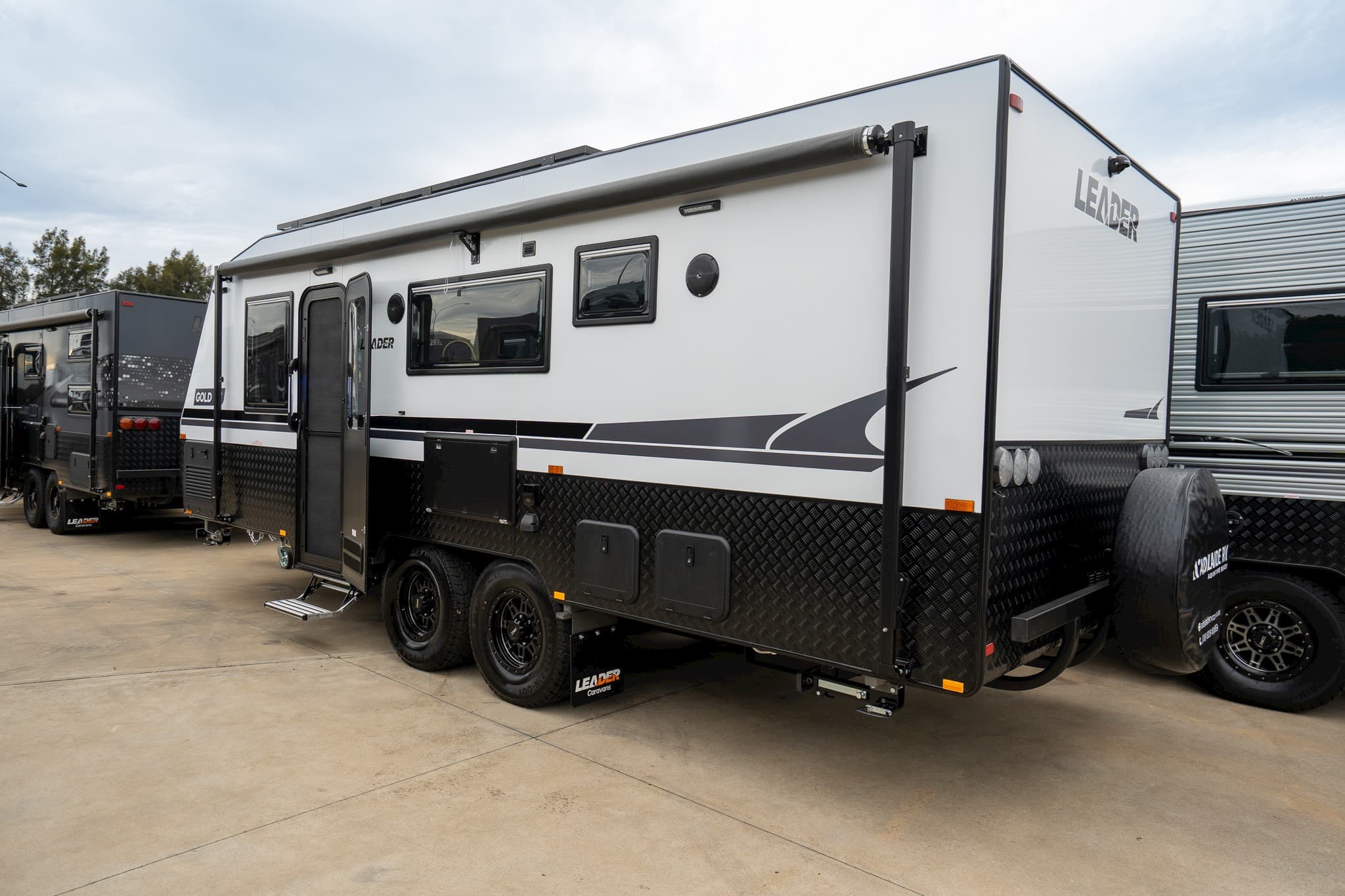 2026 Leader Gold Le for sale in GREEN FIELDS SA