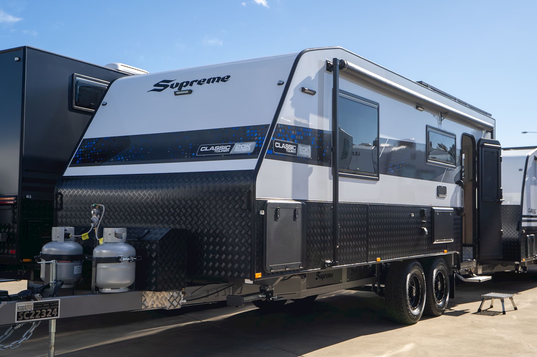 2026 Supreme 20K Series Classic Tourer 2200_R_K3E7_T for sale in GREEN FIELDS SA